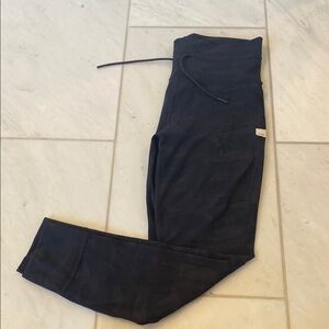 Vuori Daily Legging black camo - EXCELLENT CONDTION